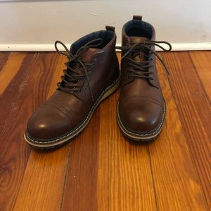Men’s leather boots size 12